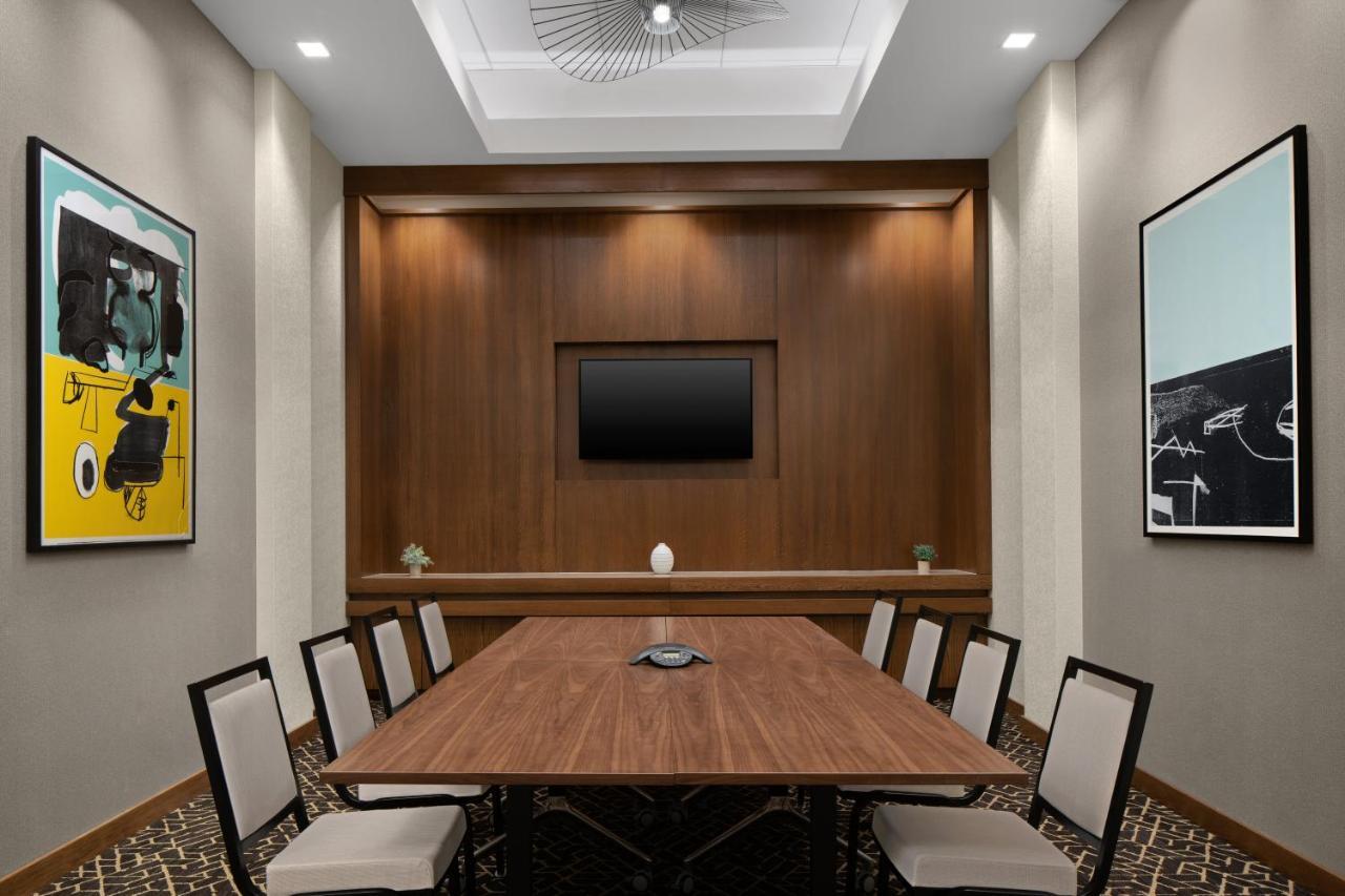 Hyatt Place Atlanta/perimeter Center 3*